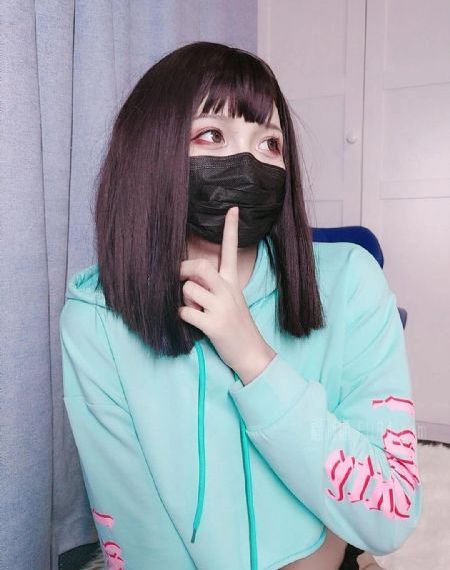 日本花房姑娘_1080BD在线观看
