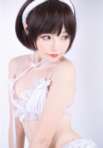 内衣柜办公室l～3卷_国产剧完整视频观看