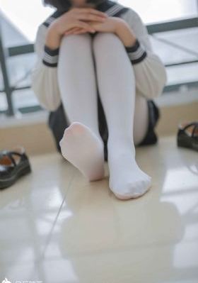 诱人的老师hd_DVD在线观看电视