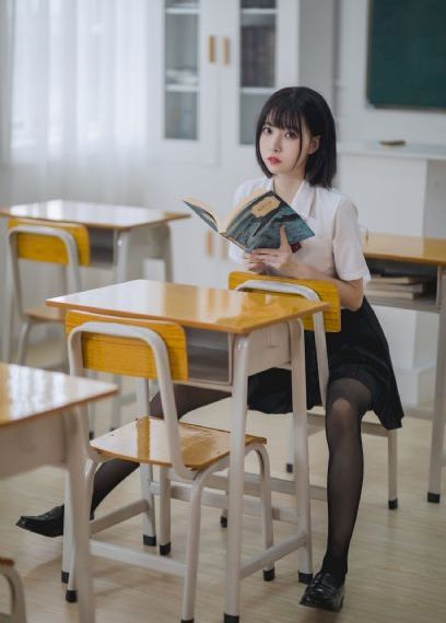 女女女女女女女女hd高清播放_高清电影观看