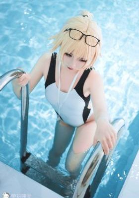 恐怖游泳馆免费观看完整版_BD英语高清视频观看
