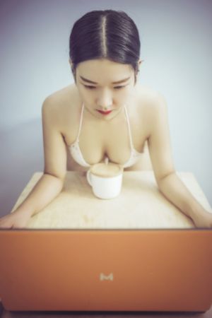 日本年轻丰满的继母3_日韩在线观看