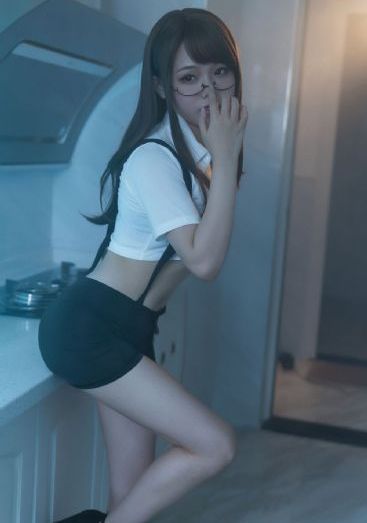 夫妻回不去的联欢晚会动漫_高清完整版